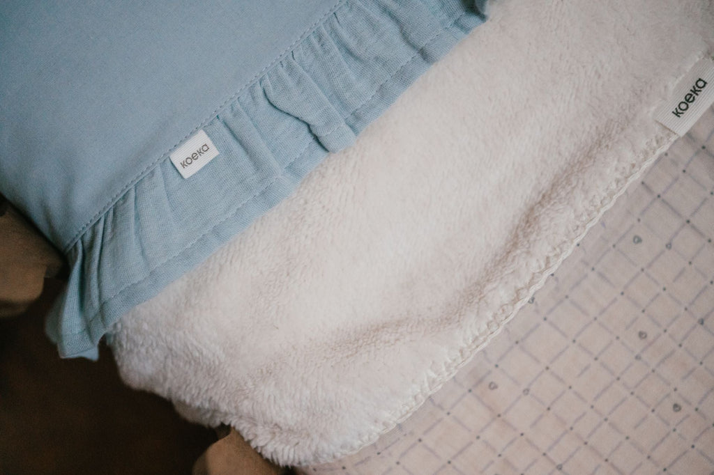 Koeka Wieglaken En Hoeslaken Set Ruffle Faro | Sky