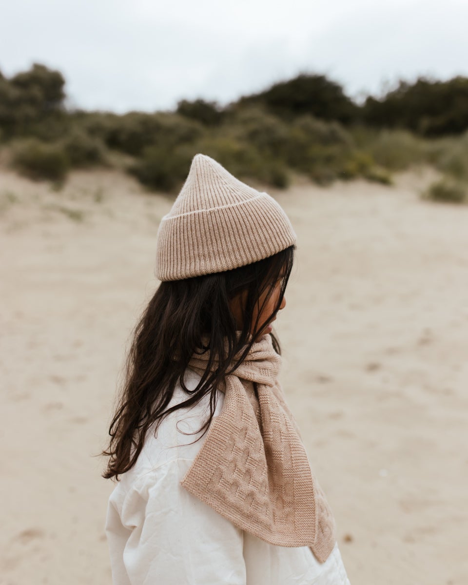 Hvid Beanie Fonzie 3-6Y | Sand