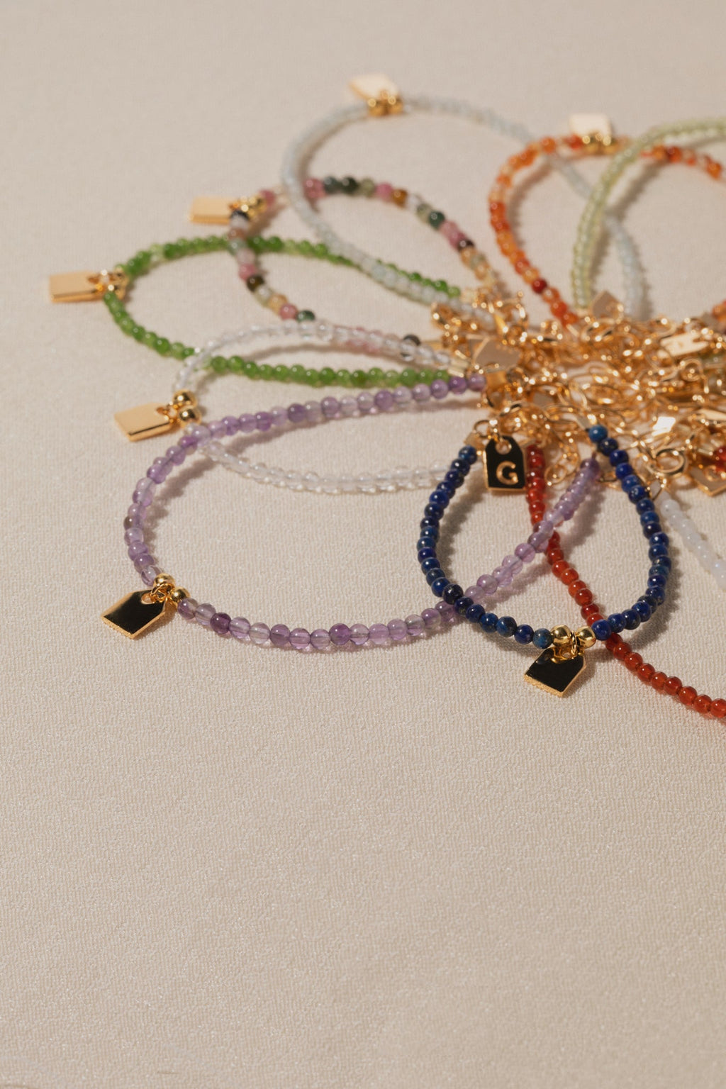 Galore Armband Birthstone April Crystal Quartz & Tag | Goud