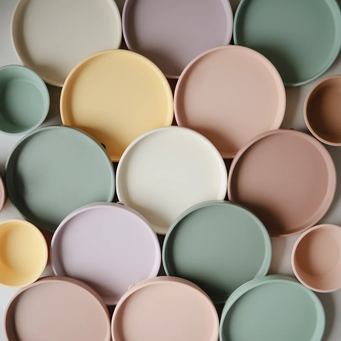 Mushie Silicone Bord Rond Met Zuignap | Soft Lilac