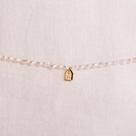 Galore Gepersonaliseerde Armband Pearl & Tag | Gold Baby