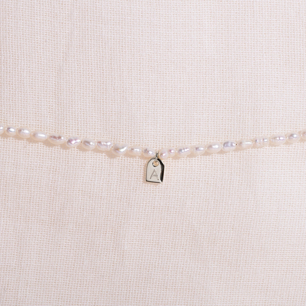 Galore Gepersonaliseerde Armband Pearl & Tag | Zilver Baby