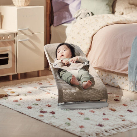 Babybjörn wipstoeltje relax Bliss - Grey Beige/White Mesh