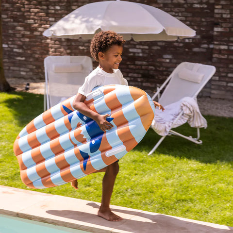 Swim Essentials Opblaasbaar surfbord | Haaien
