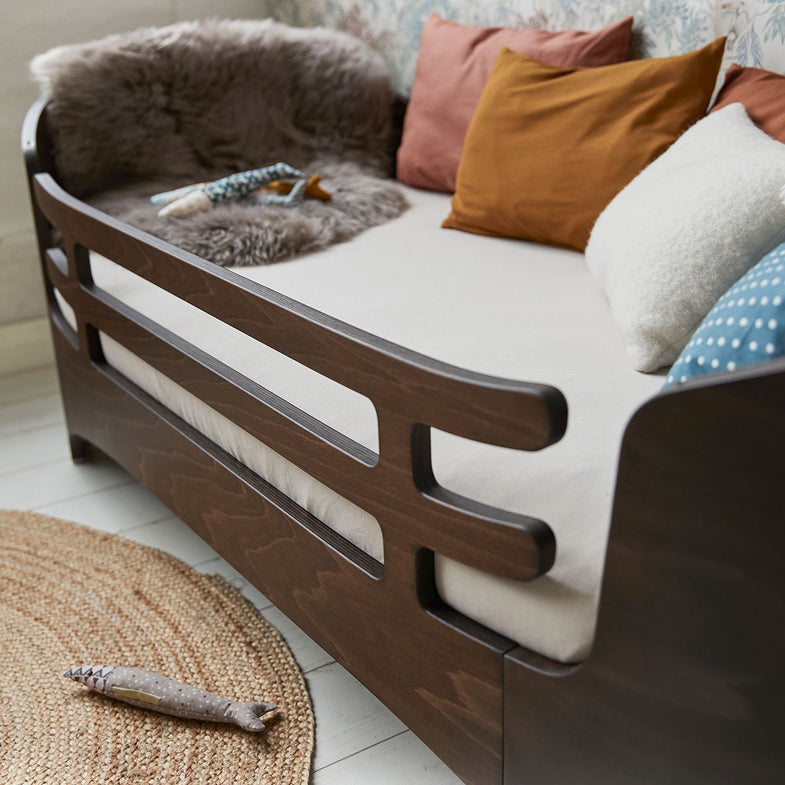 Leander Safety Guard For Leander Classic Juniorbed | Walnut