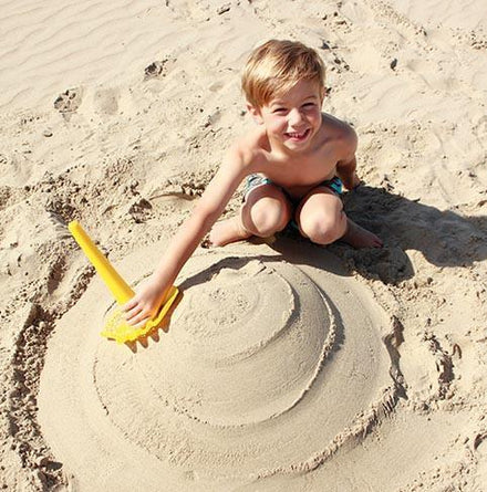 Quut multifunctioneel strandspeelgoed - Triplet Yellow - DE GELE FLAMINGO - Kids concept store 